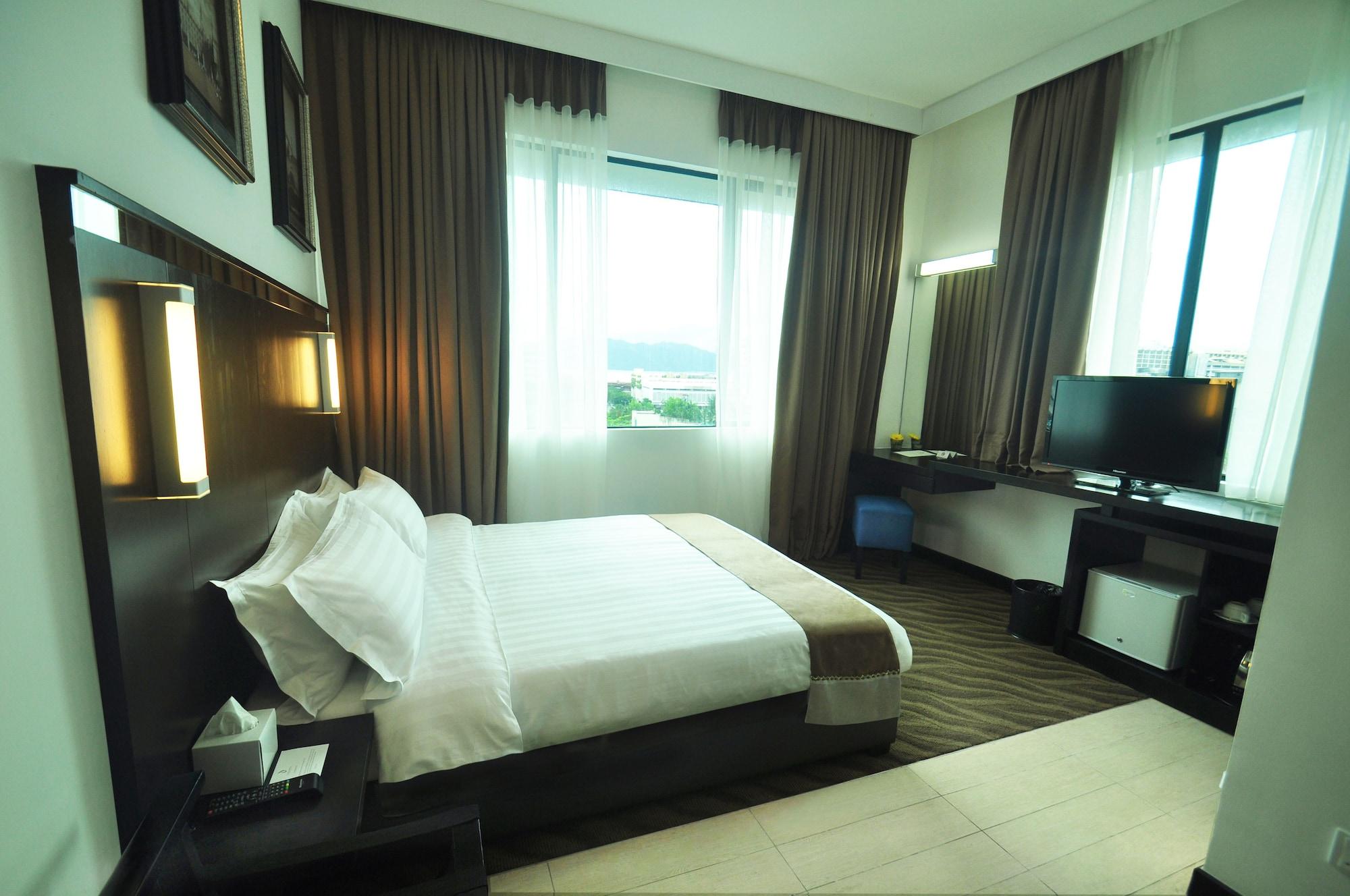 Dreamtel Kota Kinabalu Hotel Exterior foto