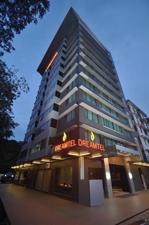 Dreamtel Kota Kinabalu Hotel Exterior foto
